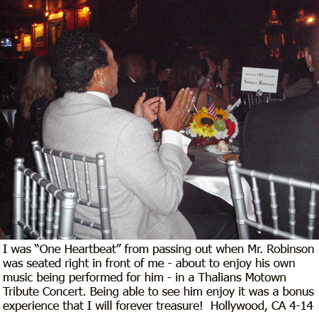 Smokey Robinson enjoying the tribute at Thalians House of BLues 042614